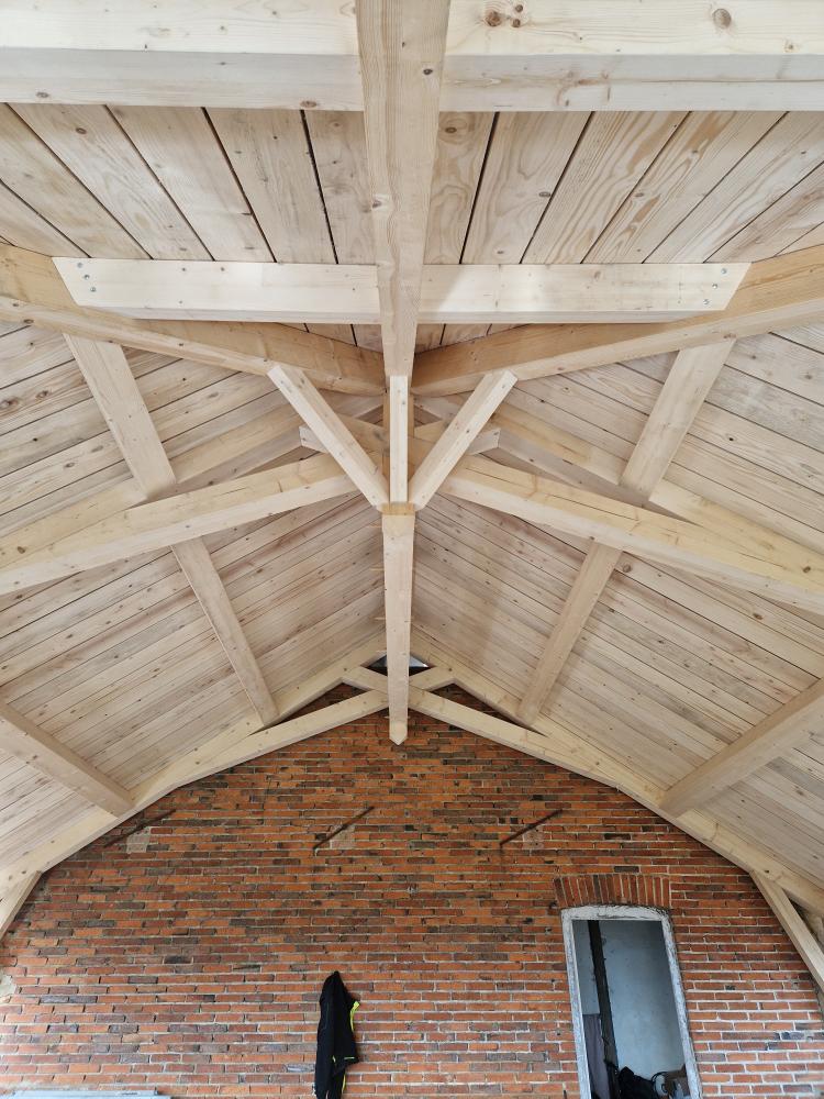 Charpente au Château de Tharoiseau - EL Charpente